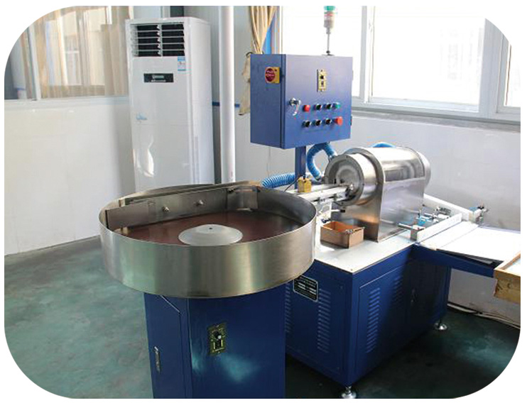 Automatic oil coating equipment